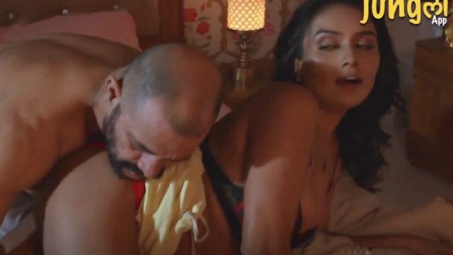Naughty Landlord EP3 2024 Hindi Hot Web Series – Junglee App